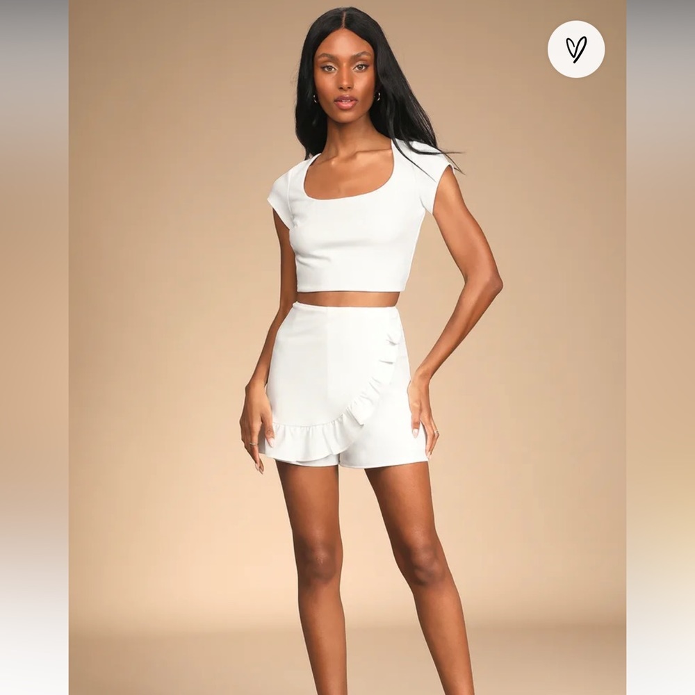 Lulus | Two-Piece Lace-Up Ruffled Romper - Picture 1 of 4